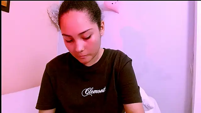 cameron cooper01 online show from March 22, 4:37 pm