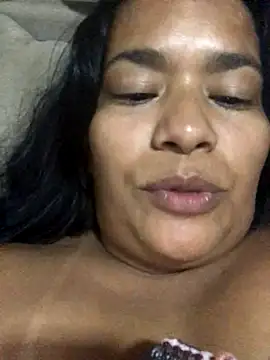 indiazinha69  online show from December 16, 2:38 am