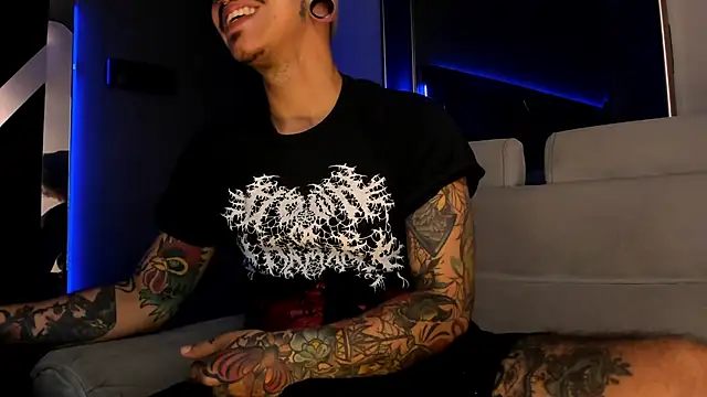 kaletattoo online show from May 18, 11:26 am