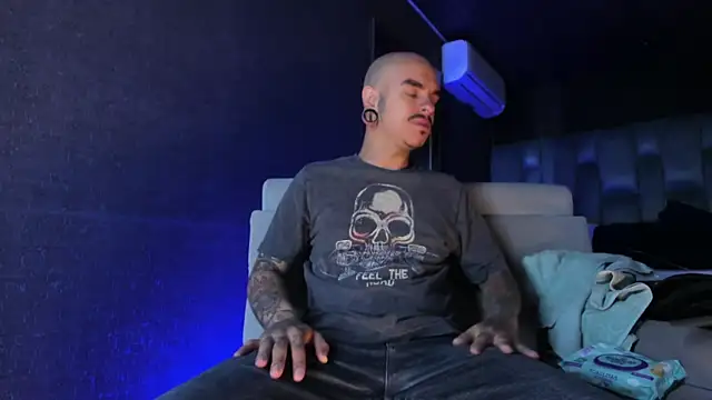 kaletattoo online show from May 11, 11:33 am