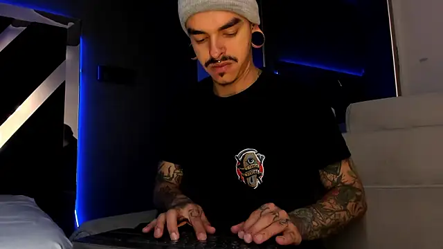 kaletattoo online show from May 17, 11:43 am