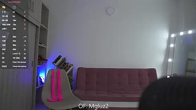 Megancute2  online show from November 8, 7:28 pm