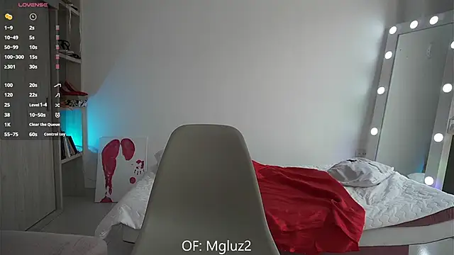 Megancute2  online show from September 25, 6:36 pm