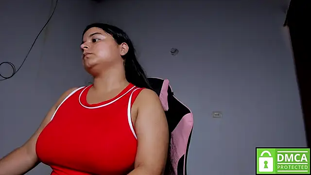 Snapshot of Little_Shaara chatting on December 2, 9:16 pm Little Shaara online show from December 2, 9:16 pm