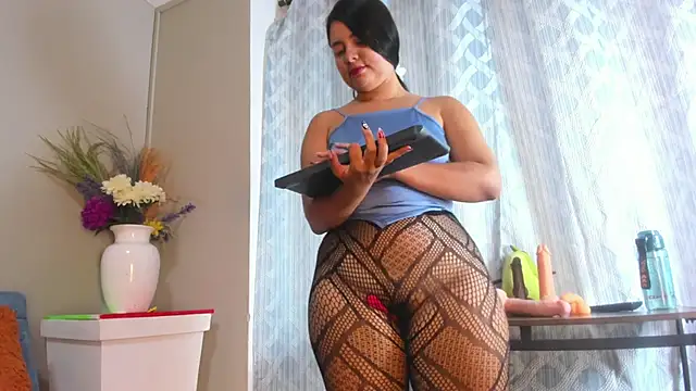 evaa greey online show from October 19, 8:11 pm