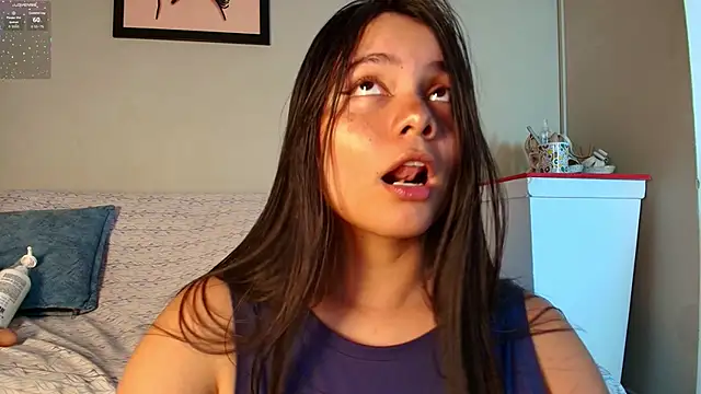 evaa greey online show from February 16, 8:07 pm