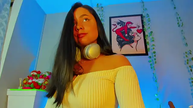 evaa greey online show from November 28, 8:20 pm