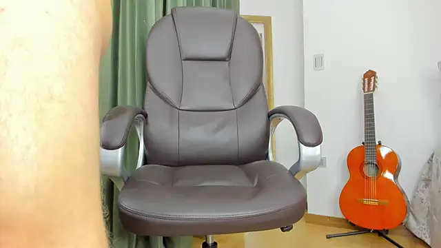 Tombarden online show from February 15, 9:28 pm