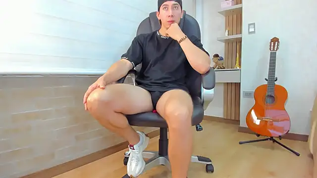 Tombarden online show from November 24, 7:14 pm