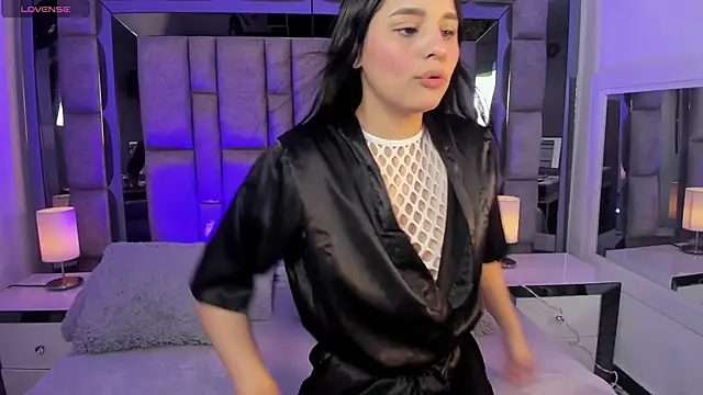 Bonet iris online show from February 25, 7:03 pm