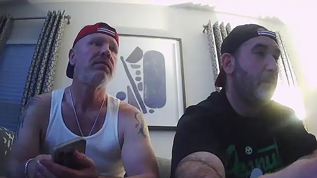 harrychest online show from April 16, 12:00 am