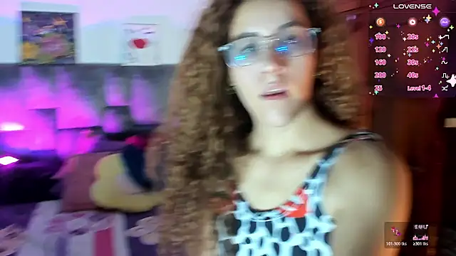 Snapshot of Isangel_ chatting on October 26, 3:51 am Isangel online show from October 26, 3:51 am