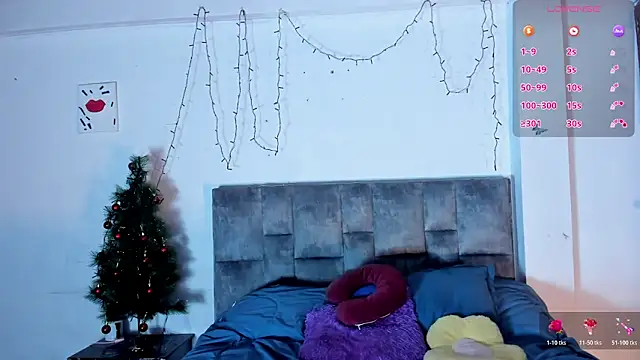 Snapshot of Isangel_ chatting on December 1, 10:43 pm Isangel online show from December 1, 10:43 pm