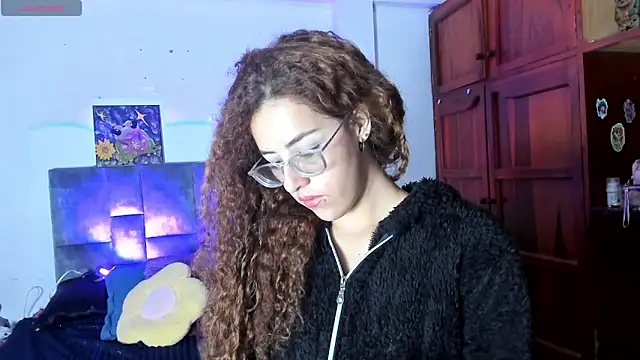 Snapshot of Isangel_ chatting on November 7, 3:11 am Isangel online show from November 7, 3:11 am