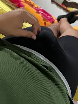 pdesangr online show from February 12, 1:27 am