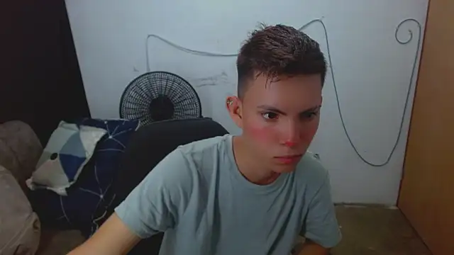 Alexxx lov online show from April 14, 12:10 pm