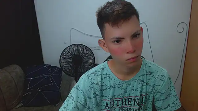 Alexxx lov online show from April 15, 12:53 pm