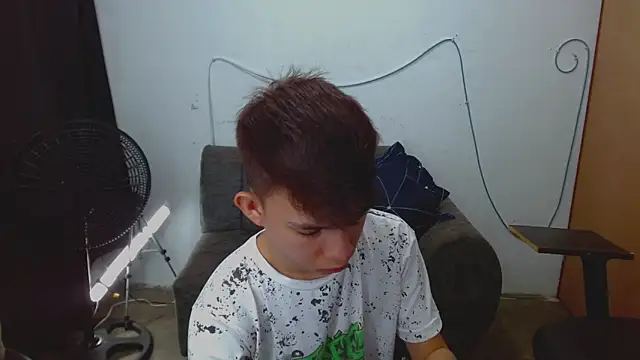 Alexxx lov online show from March 19, 1:00 pm