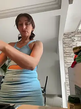 vicky  skinny 1 online show from February 20, 2:35 pm