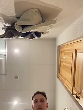 funkymartin online show from March 15, 4:13 am