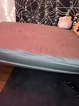 goblingirl888 online show from January 17, 1:09 am