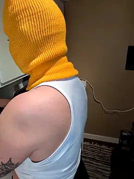 Snapshot of goblingirl888 chatting on October 4, 12:23 am goblingirl888 online show from October 4, 12:23 am