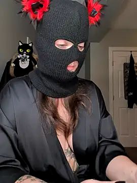 Snapshot of goblingirl888 chatting on October 21, 6:57 am goblingirl888 online show from October 21, 6:57 am