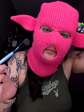 Snapshot of goblingirl888 chatting on September 13, 6:35 am goblingirl888 online show from September 13, 6:35 am