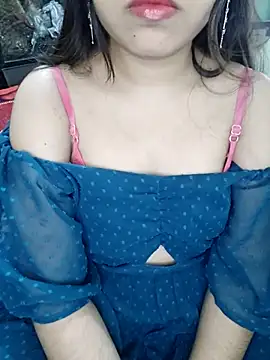 JANVI MISHRA1 online show from April 18, 7:40 pm