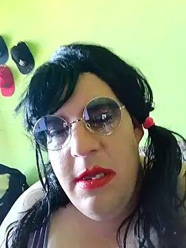 Adrianka online show from May 18, 7:35 am