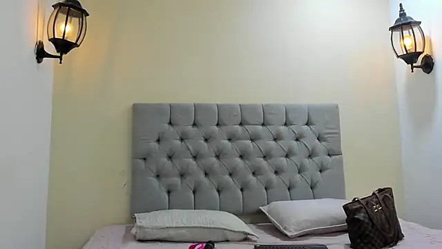 Dakkota Fox online show from November 22, 8:40 pm