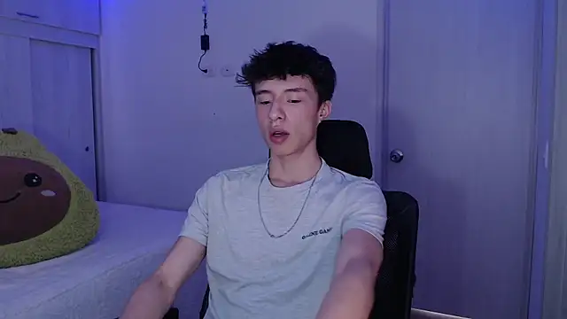 Juanmres online show from April 28, 1:59 pm