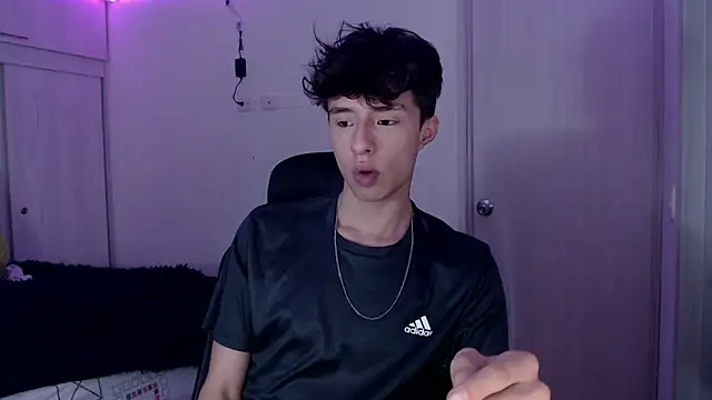 Juanmres online show from February 22, 9:49 pm