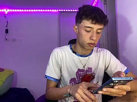 Juanmres online show from September 13, 9:26 pm