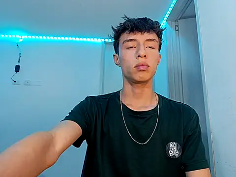 Juanmres online show from October 9, 12:22 am