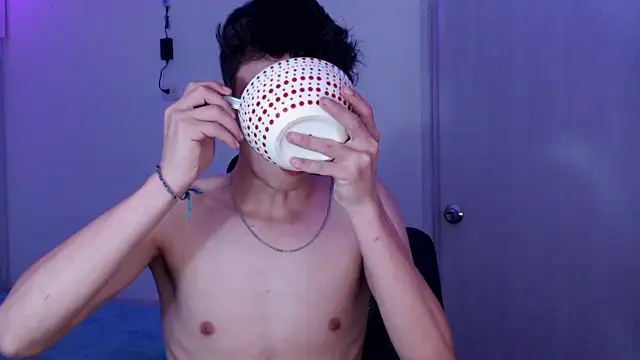 Juanmres online show from March 20, 2:23 am