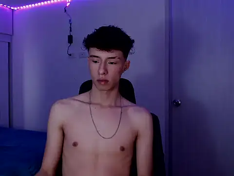 Juanmres online show from March 3, 9:44 pm