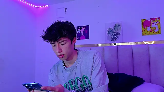 Juanmres online show from May 31, 7:36 pm