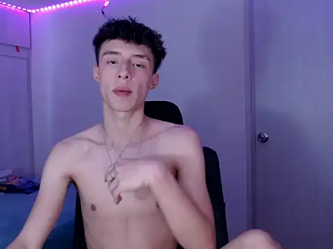 Juanmres online show from March 20, 5:03 pm