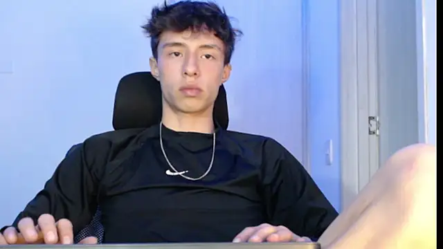 Juanmres online show from October 18, 2:57 am