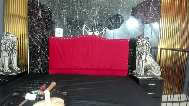  nicolesweet online show from March 31, 2:52 pm