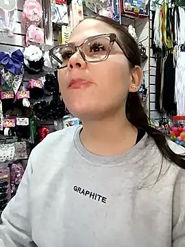 Vale Saenzz online show from January 14, 8:12 pm