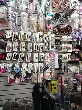 Vale Saenzz online show from December 19, 10:12 pm