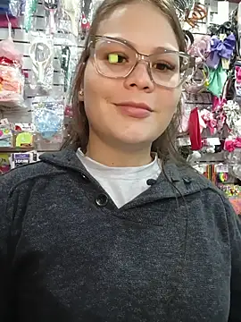 Vale Saenzz online show from November 28, 9:37 pm