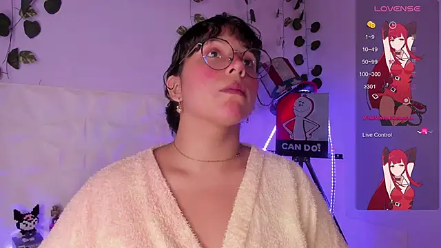 Ludovica6669 online show from February 2, 1:12 am