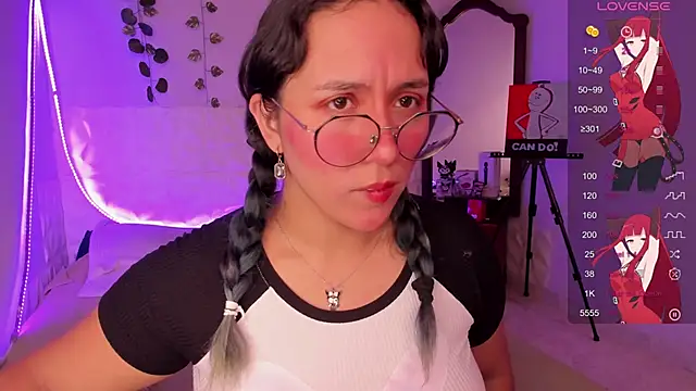 Ludovica6669 online show from March 3, 7:07 pm