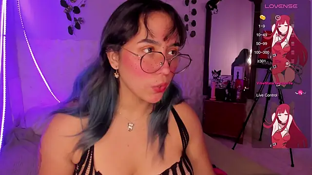 Ludovica6669 online show from February 23, 9:26 pm