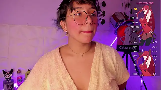 Ludovica6669 online show from February 7, 5:40 pm