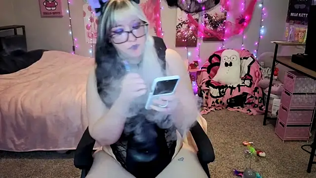 MissLoreleii online show from October 15, 3:09 pm