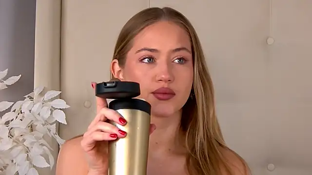 ur wet dreams online show from March 6, 4:29 am